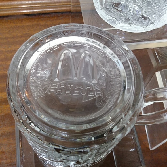 McDonald's Batman Forever Lot of 3 The Riddler Collectible Glasses - Picture 4 of 4